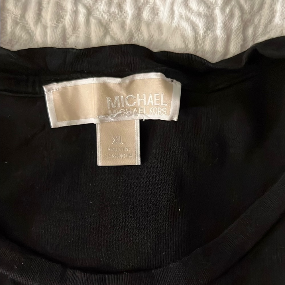 Michael Kors Black Crew Neck Tee - Picture 3 of 10